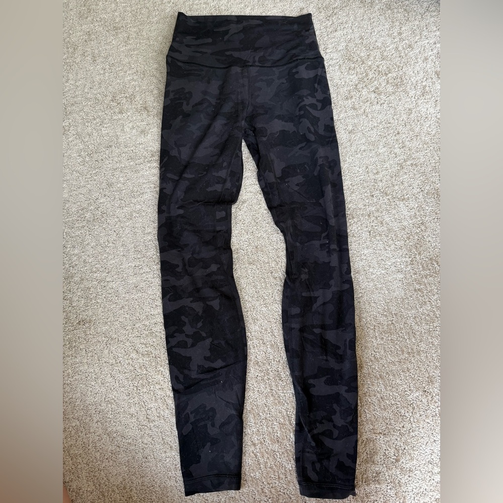 Lululemon Athletica Black Camouflage Leggings